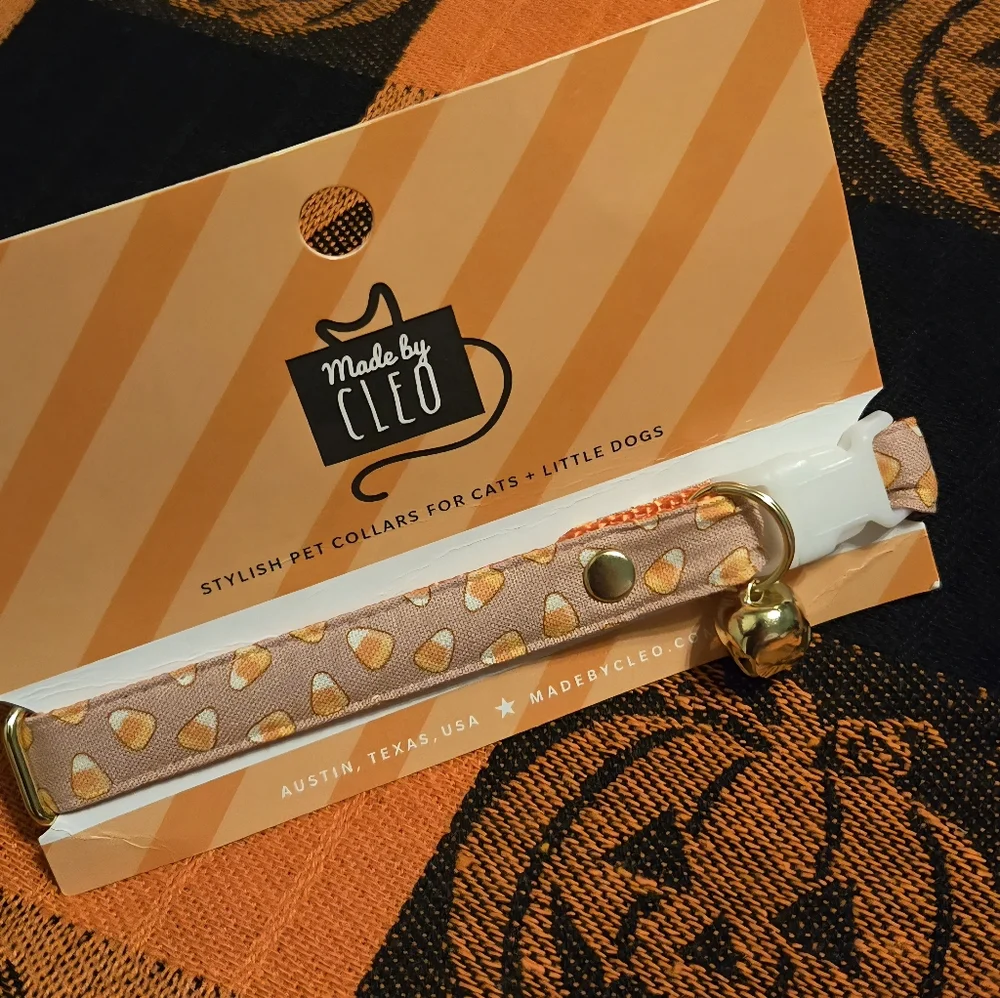 PetSmart Made By Cleo Candy Corn Halloween Breakaway Cat Collar
